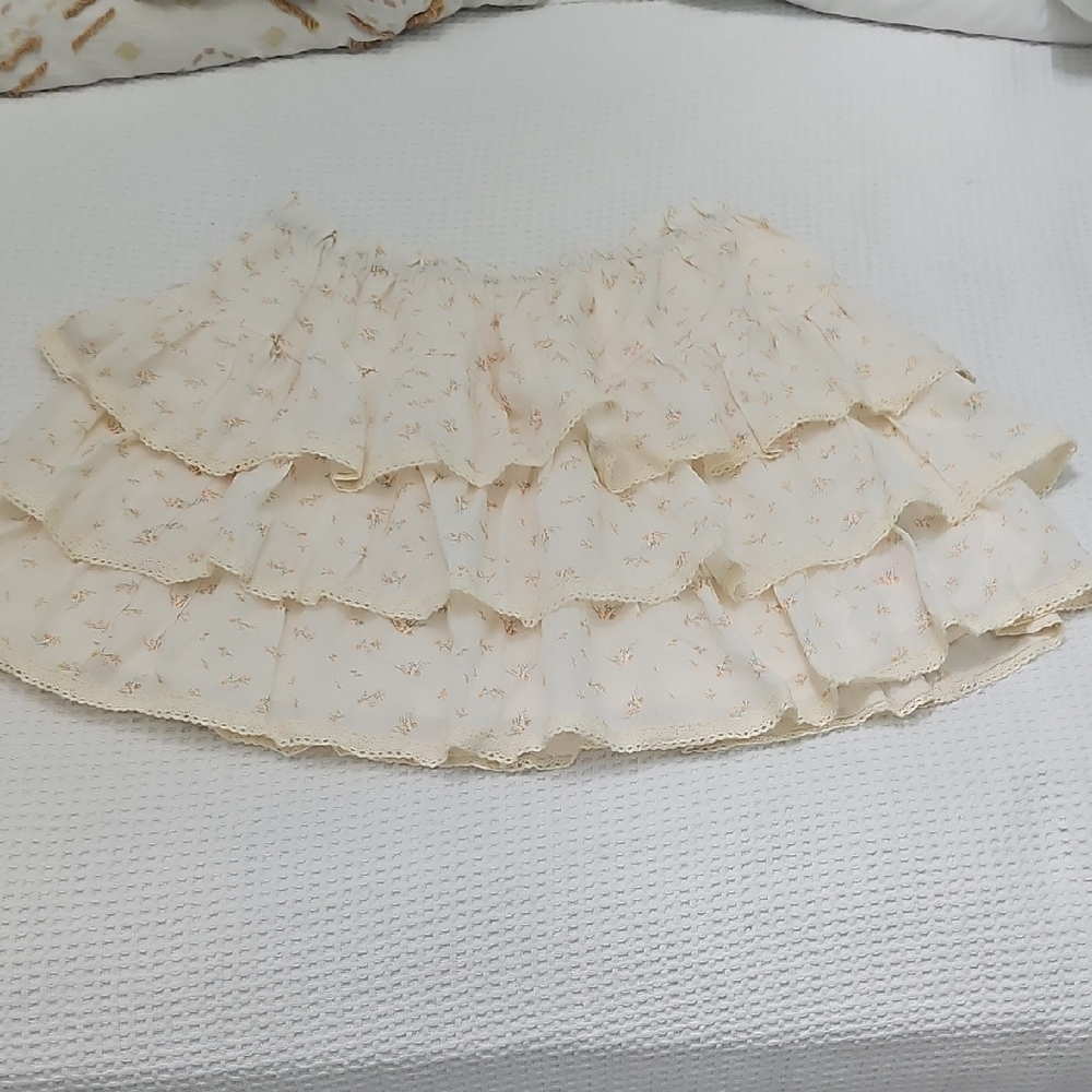 Cute Cream Ruffled Skirt